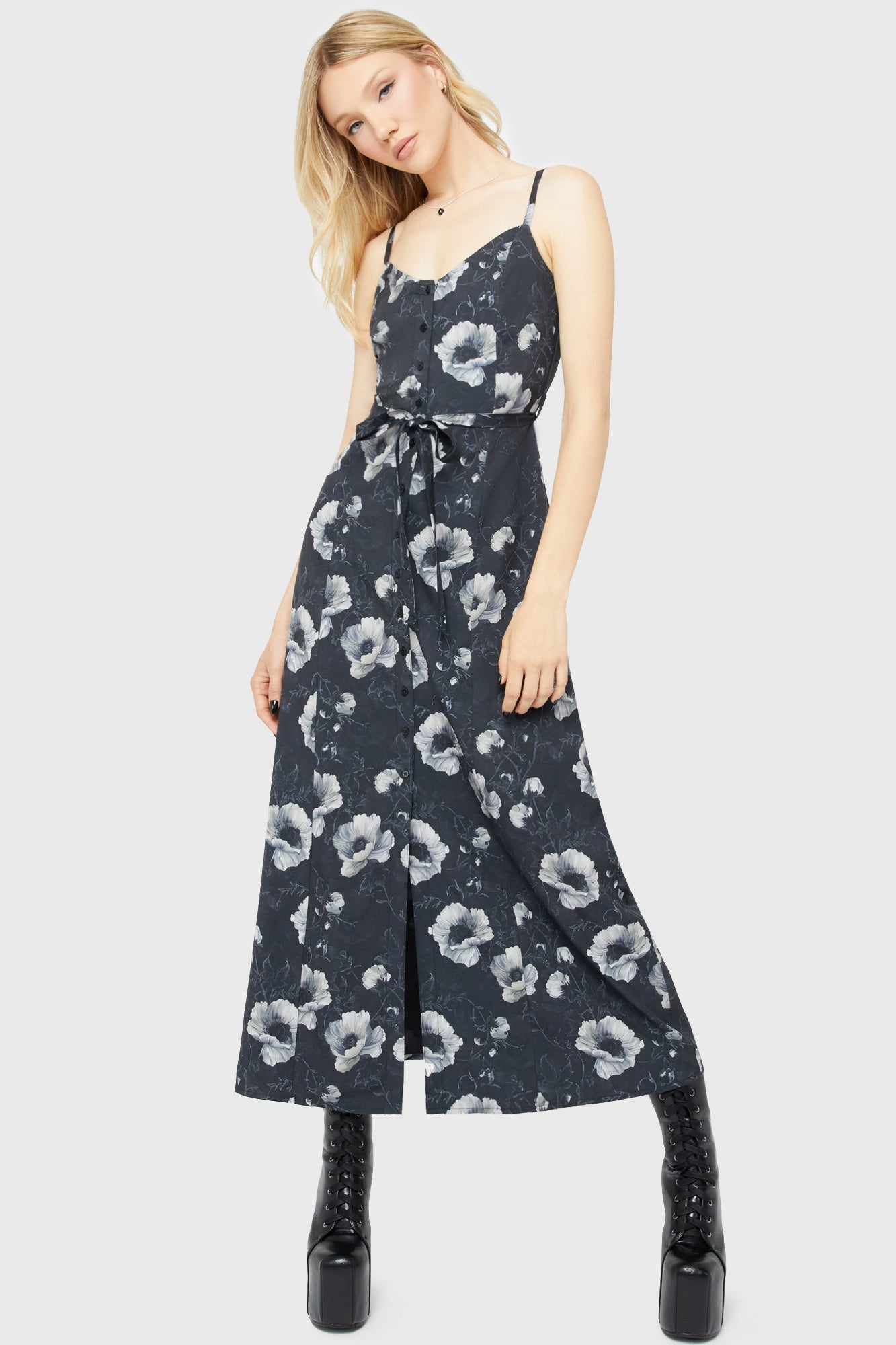 Cottage Chorus Maxi Dress BLACK AND WHITE