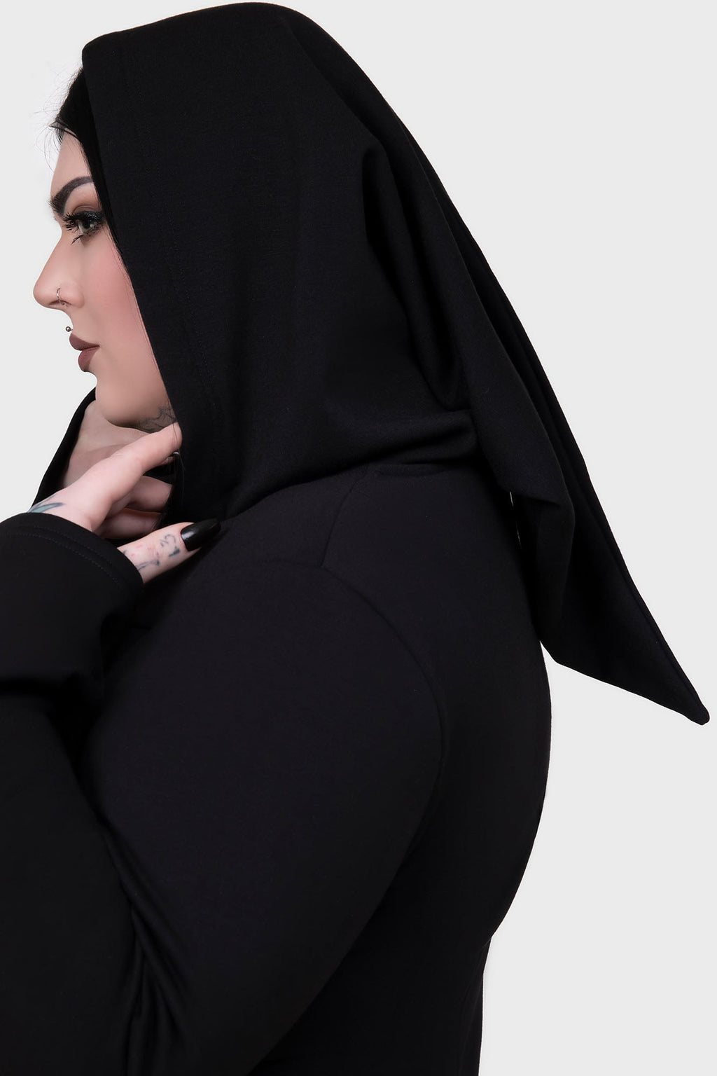 Deadly Cauldron Cloak