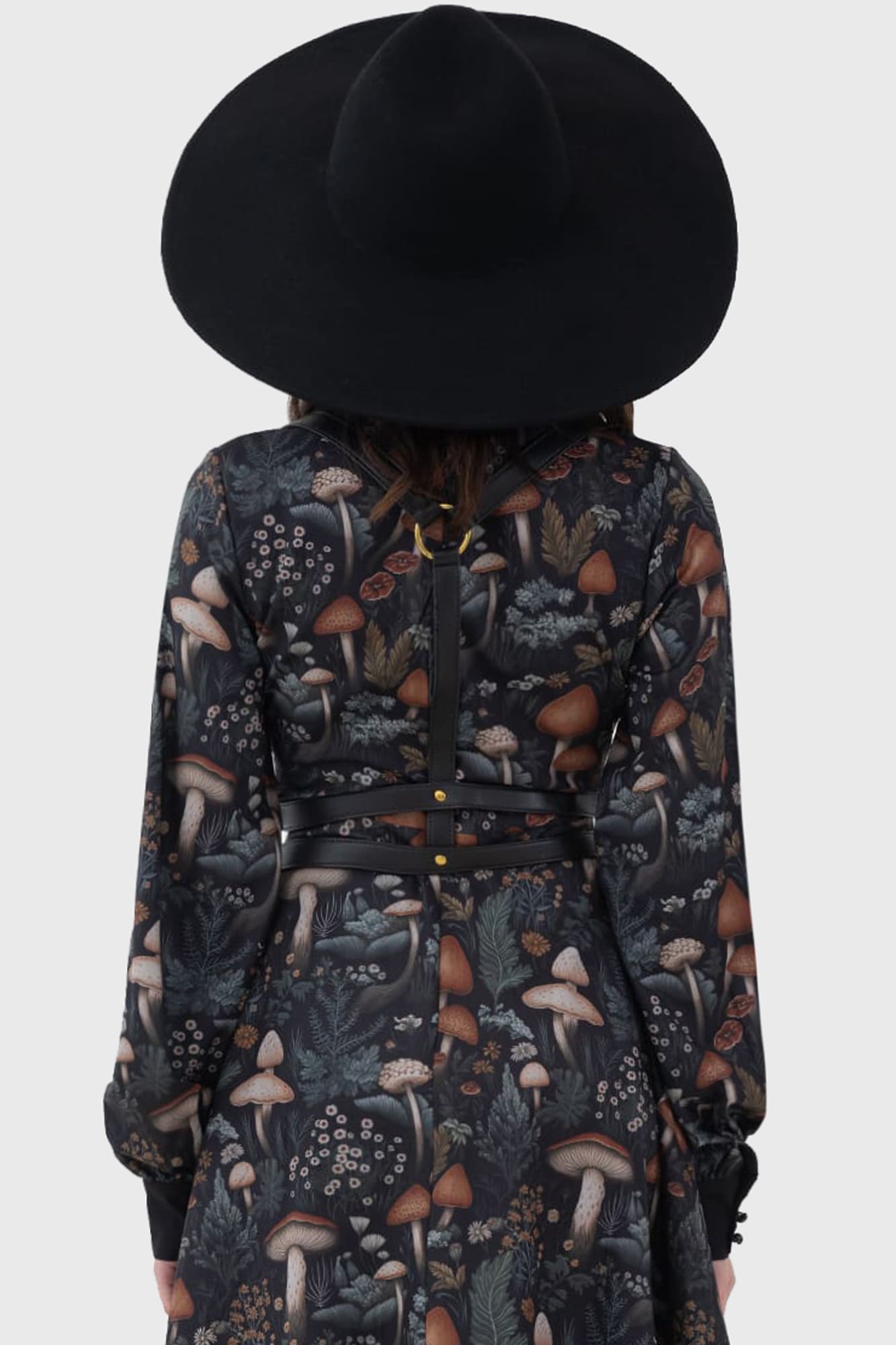 Wanda Harness BLACK/GOLD